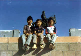 The Kids & Maharana Pratap's Statue, Udaipur